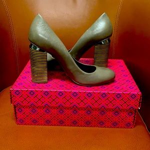 Tory Burch platinum shayley 85mm sandal